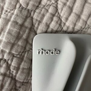 RHODE Light Gray Phone Holder